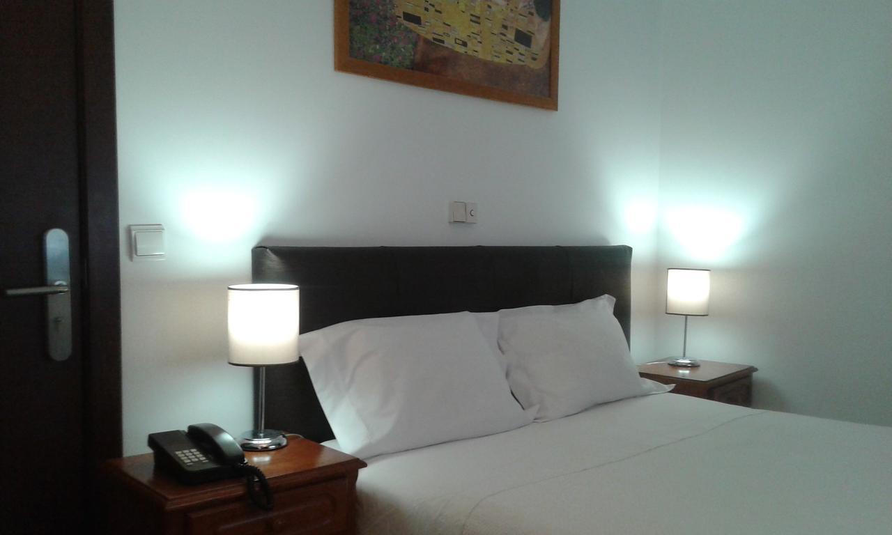 Hotel Tic Tac Bragance Extérieur photo